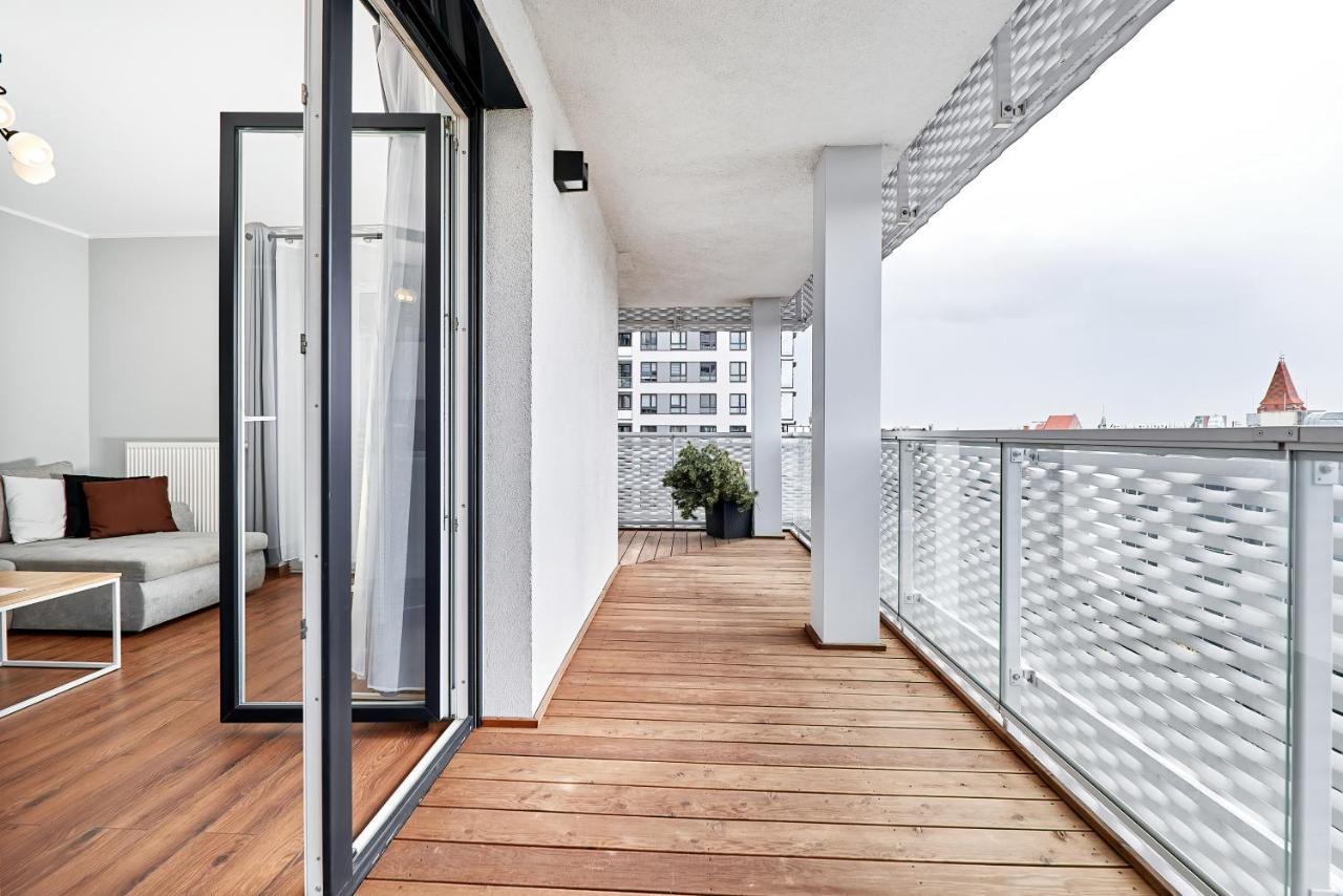 Apartment Wroclaw Sikorskiego With Free Garage By Renters Prestige Екстериор снимка