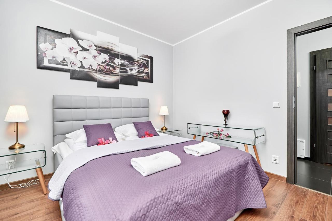 Apartment Wroclaw Sikorskiego With Free Garage By Renters Prestige Екстериор снимка